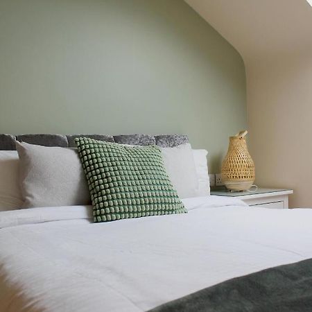 ニューポートCharming 1-Bed Loft In Caerleonアパートメント エクステリア 写真